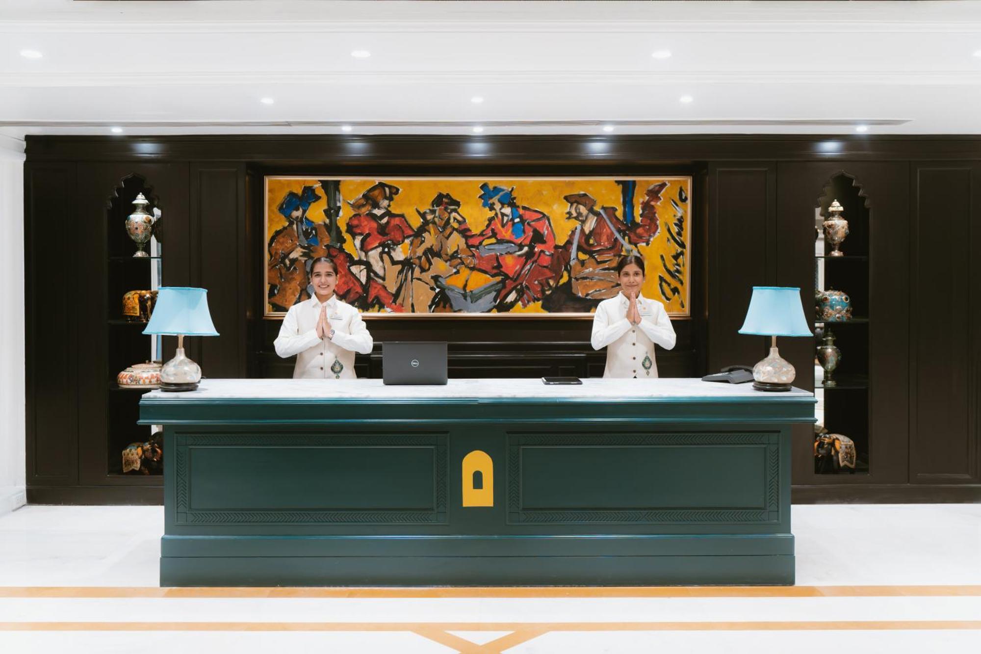 Gateway - Chhatrapati Sambhaji Nagar 5*