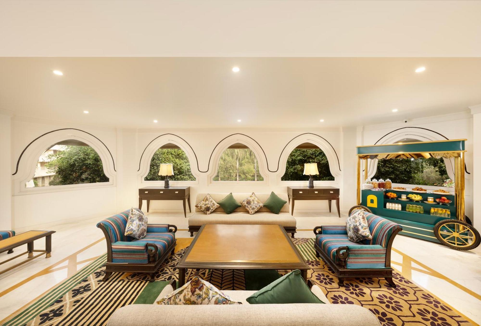 Gateway - Chhatrapati Sambhaji Nagar Hotel Aurangabad (Maharashtra)